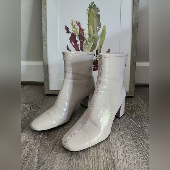 Zara Patent Faux leather Ecru Off White Booties sz 40 - Picture 9 of 10